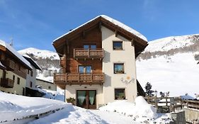 Casa Peri