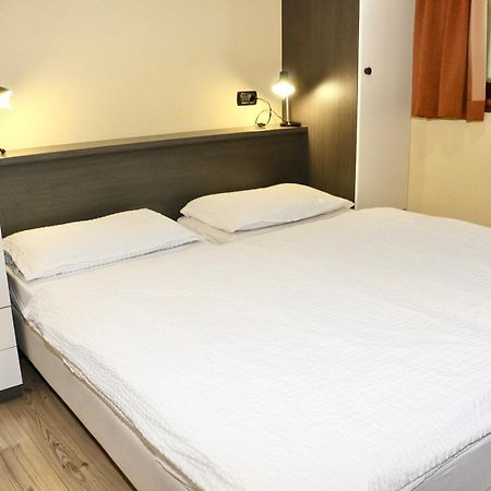 Apartament Casa Peri Livigno Zewnętrze zdjęcie