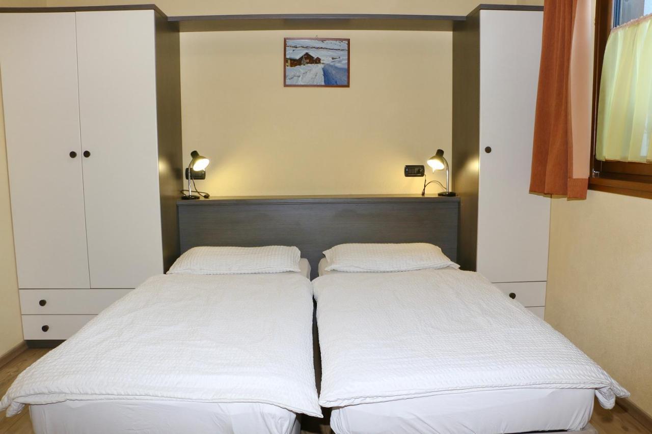 Apartament Casa Peri Livigno Zewnętrze zdjęcie