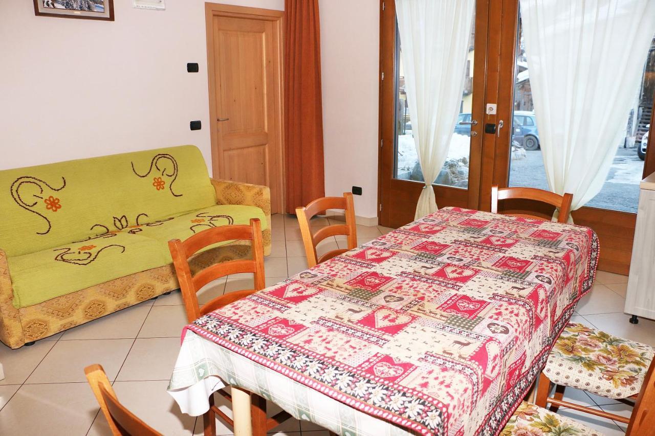 Apartament Casa Peri Livigno Zewnętrze zdjęcie